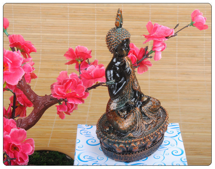 BUDDHA GUARDIAN STATUE